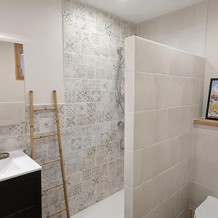 Maison Renovee Avec Terrasse Et Balcon A - Fr-1-582-539 Εξοχικό σπίτι