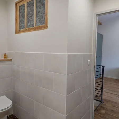 Εξοχικό σπίτι Maison Renovee Avec Terrasse Et Balcon A - Fr-1-582-539